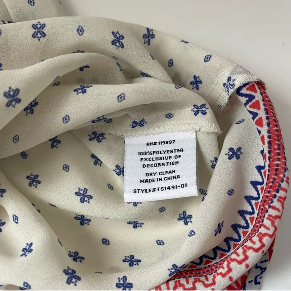 Collective Concepts White Blue Red Boho Printed Keyhole Tank Top Medium Women’s - Picture 9 of 10